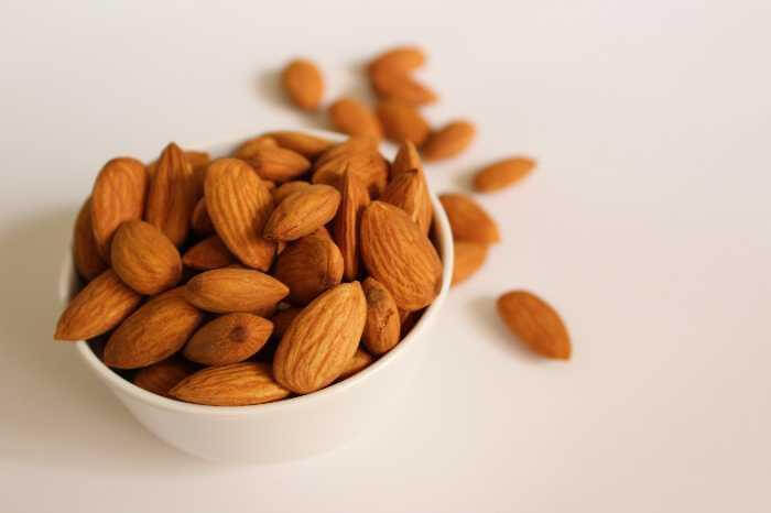 blanched almonds vs unblanched